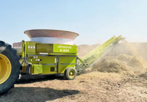 Straw chopper B-1030